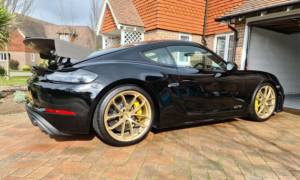 Phoenix Car Detailing Sussex - Black Porsche